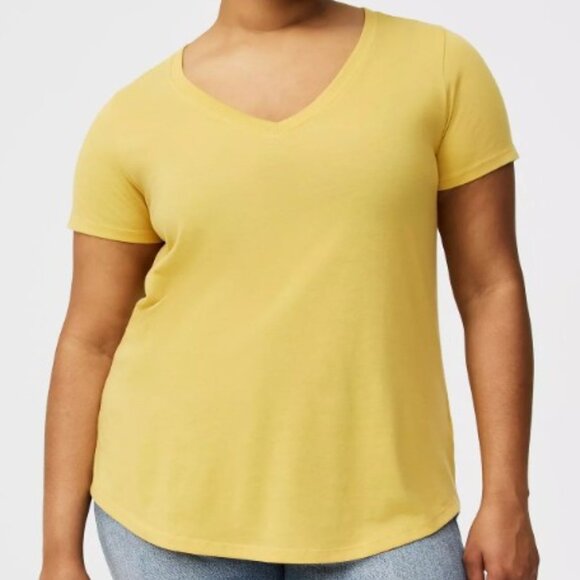 torrid brand NWT Women's 2 Classic Fit Girlfriend Signature Jersey V Neck Tee - Picture 1 of 7